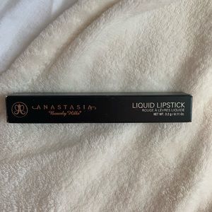 Anastasia liquid lipstick crush